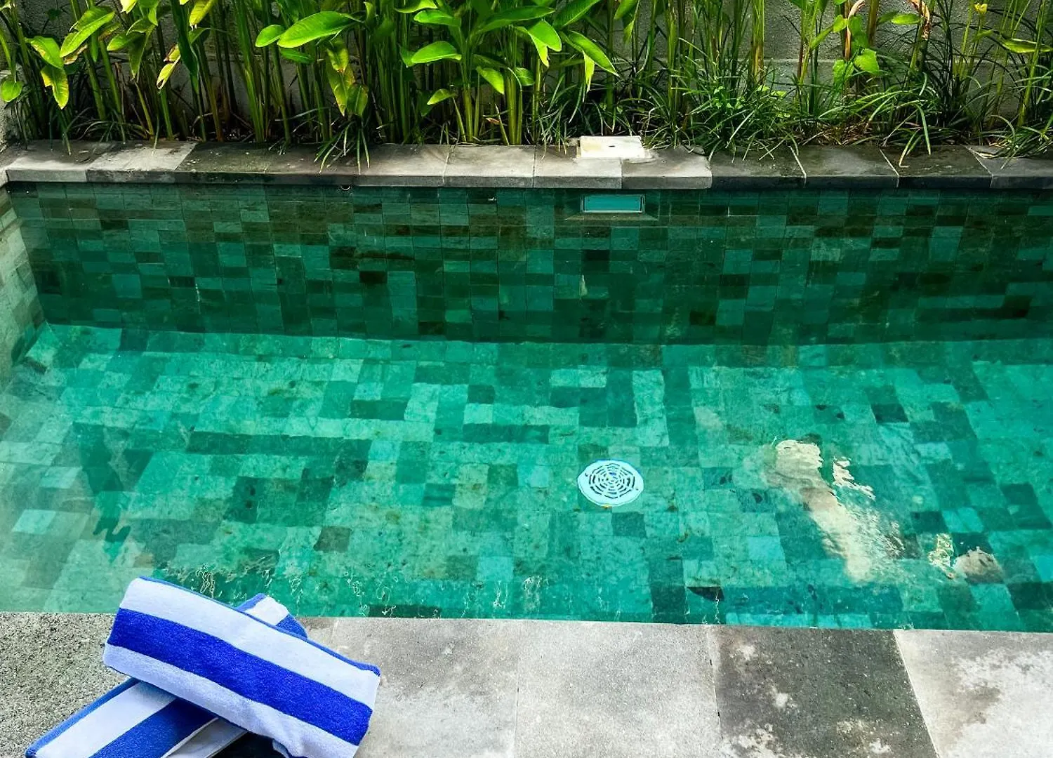 Tropical Loft Steps Away From The Beach! Hidden Gem! Canggu  Villa Canggu (Bali)